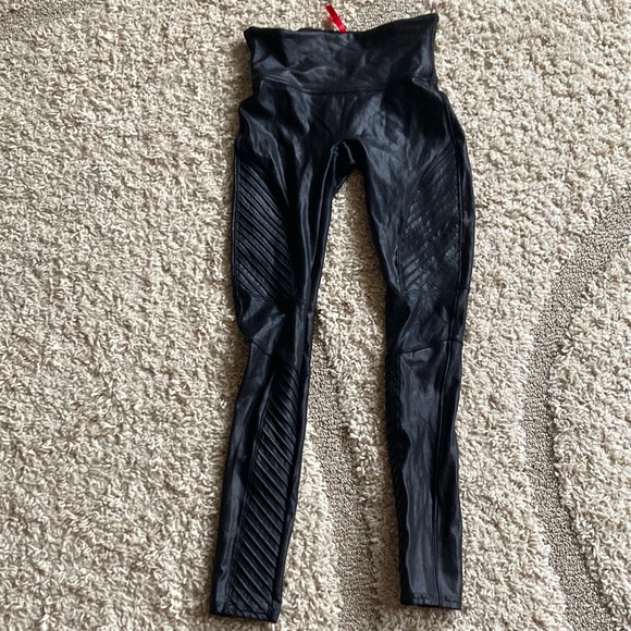 SPANX Pants - SPANX Moto pleather leggings